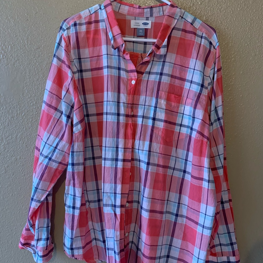 Old Navy XXL women’s classic button down shirt
